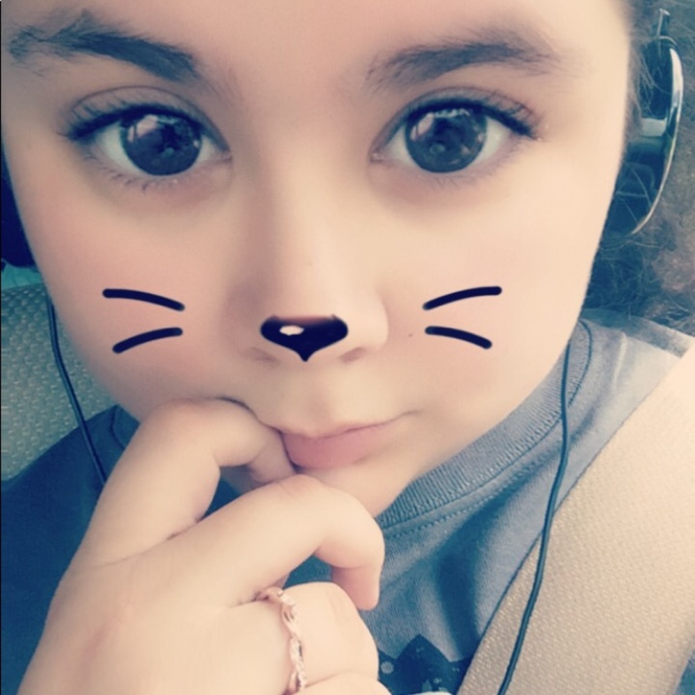 Meet your Posher, Amanda